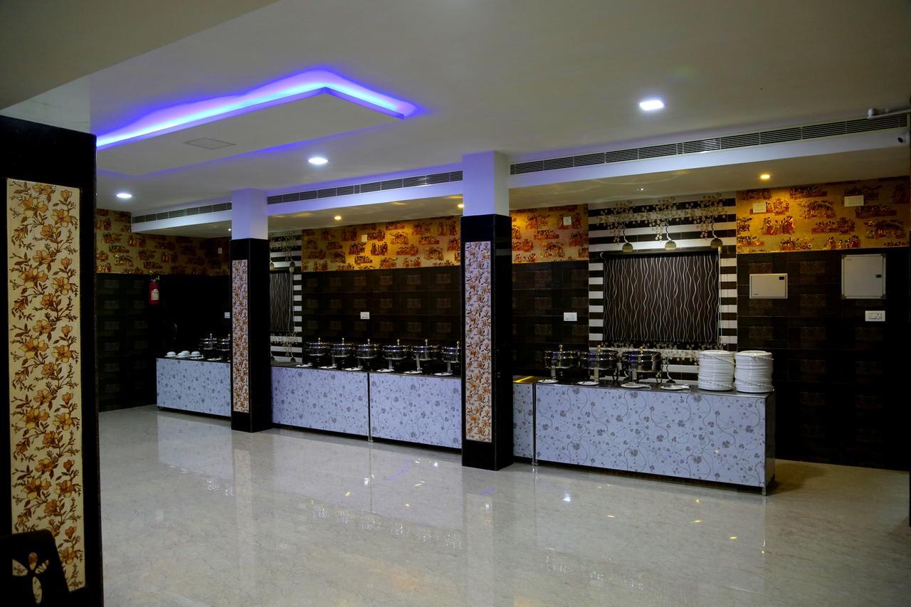 Hotel Venky'S Delight Rājahmundry Exteriér fotografie