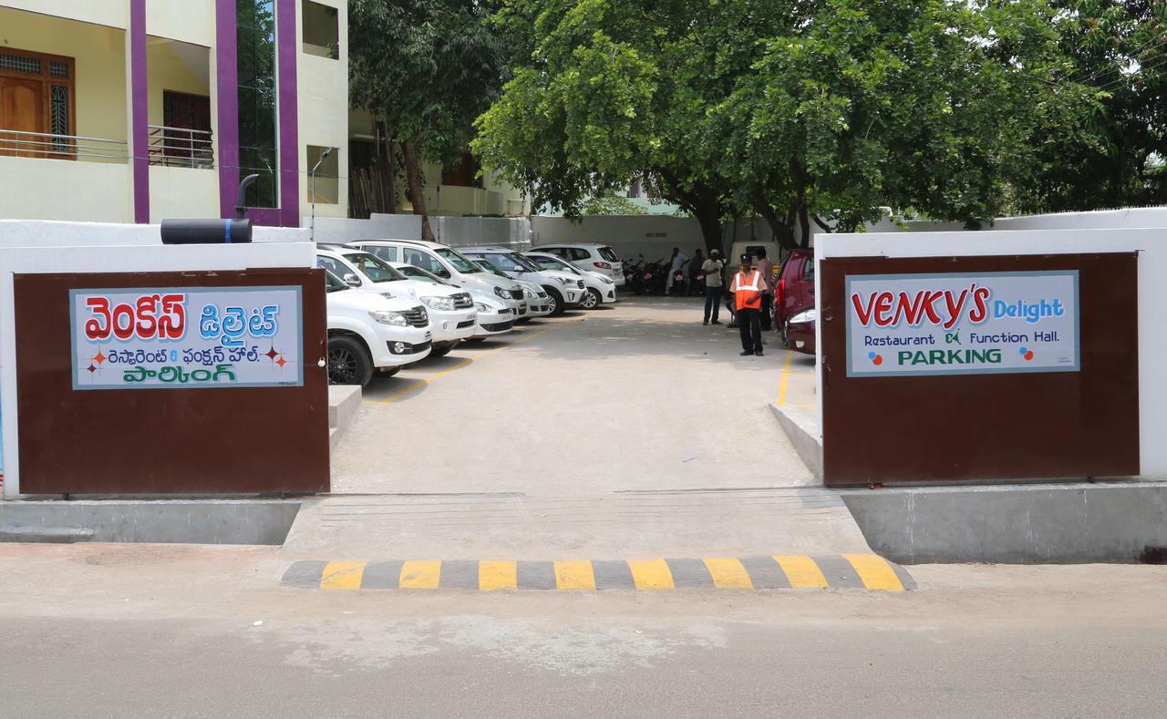 Hotel Venky'S Delight Rājahmundry Exteriér fotografie