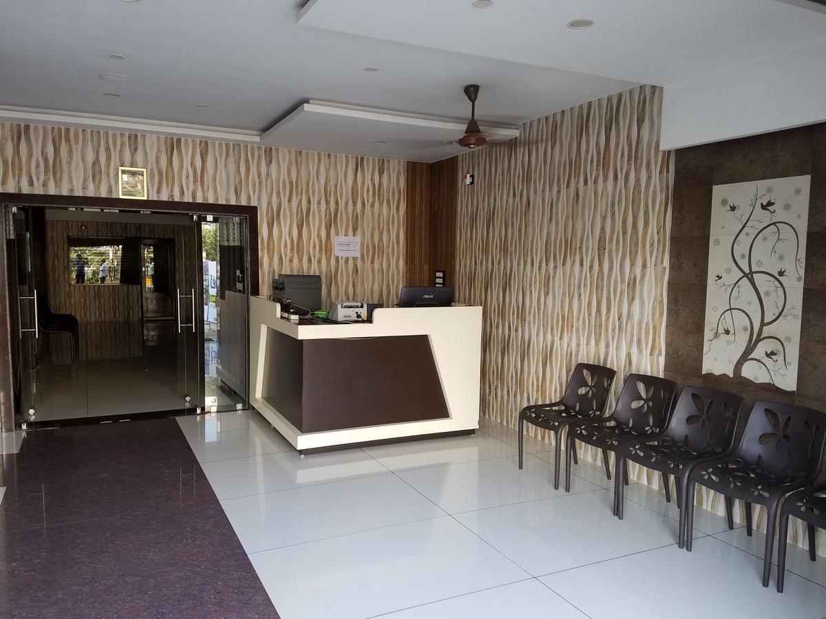 Hotel Venky'S Delight Rājahmundry Exteriér fotografie